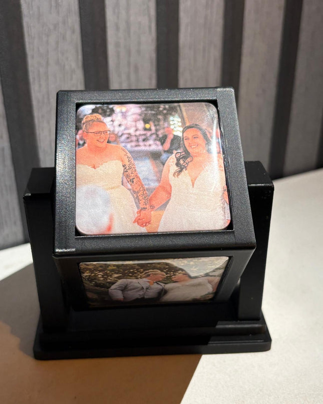 4 Image Rotating Frame with Photo Magnet, Multi-Photo Display, Picture Frame, Home Decor, Gift for Family, Magnetic Photo Frame