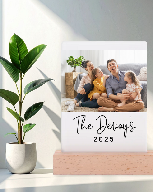 Lamp - Acrylic Photo Frame (14cm x 21.5cm) with LED Lamp - Rectangle Base - 1 Image with text and date