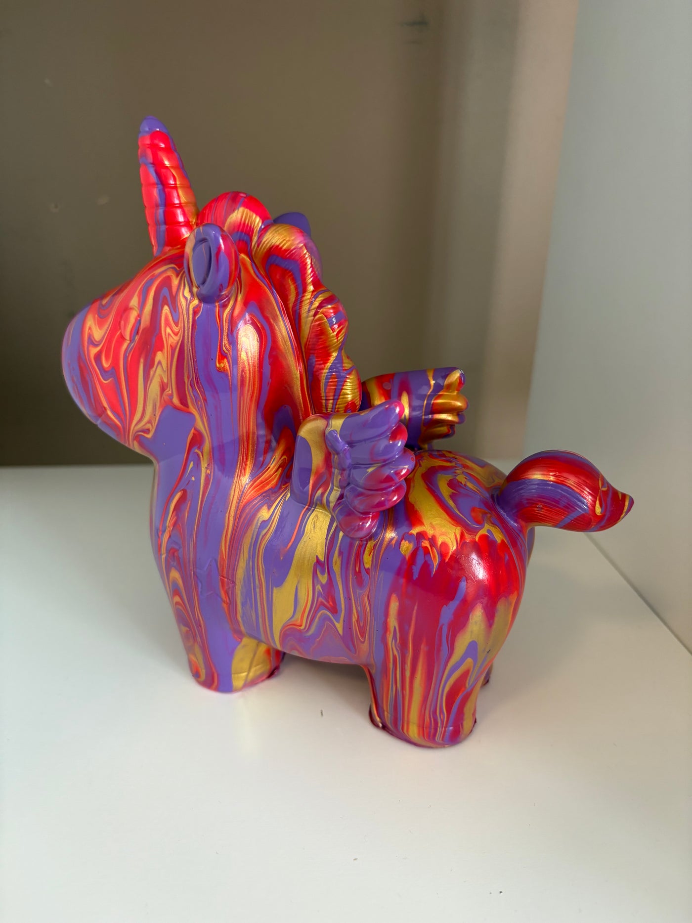 Unicorn Money Box Acrylic Pouring Figure