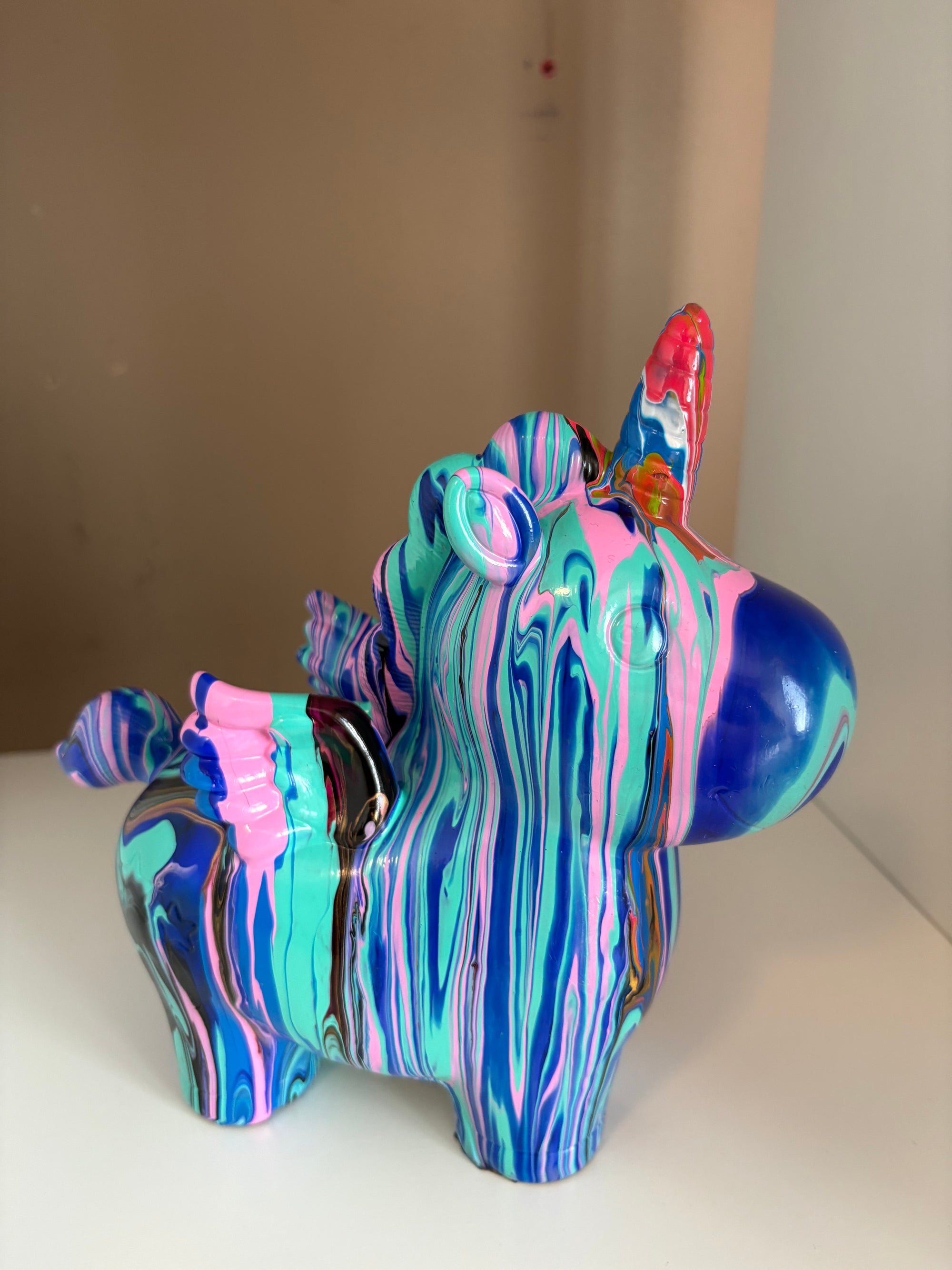 Unicorn Money Box Acrylic Pouring Figure