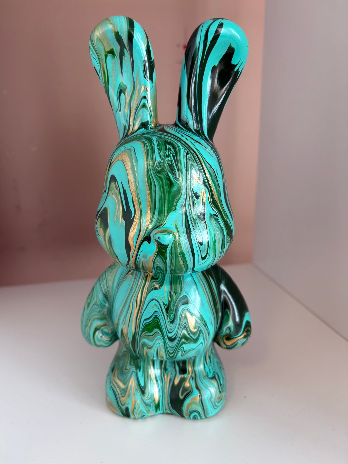 Bunny Rabbit Money Box Acrylic Pouring Figure