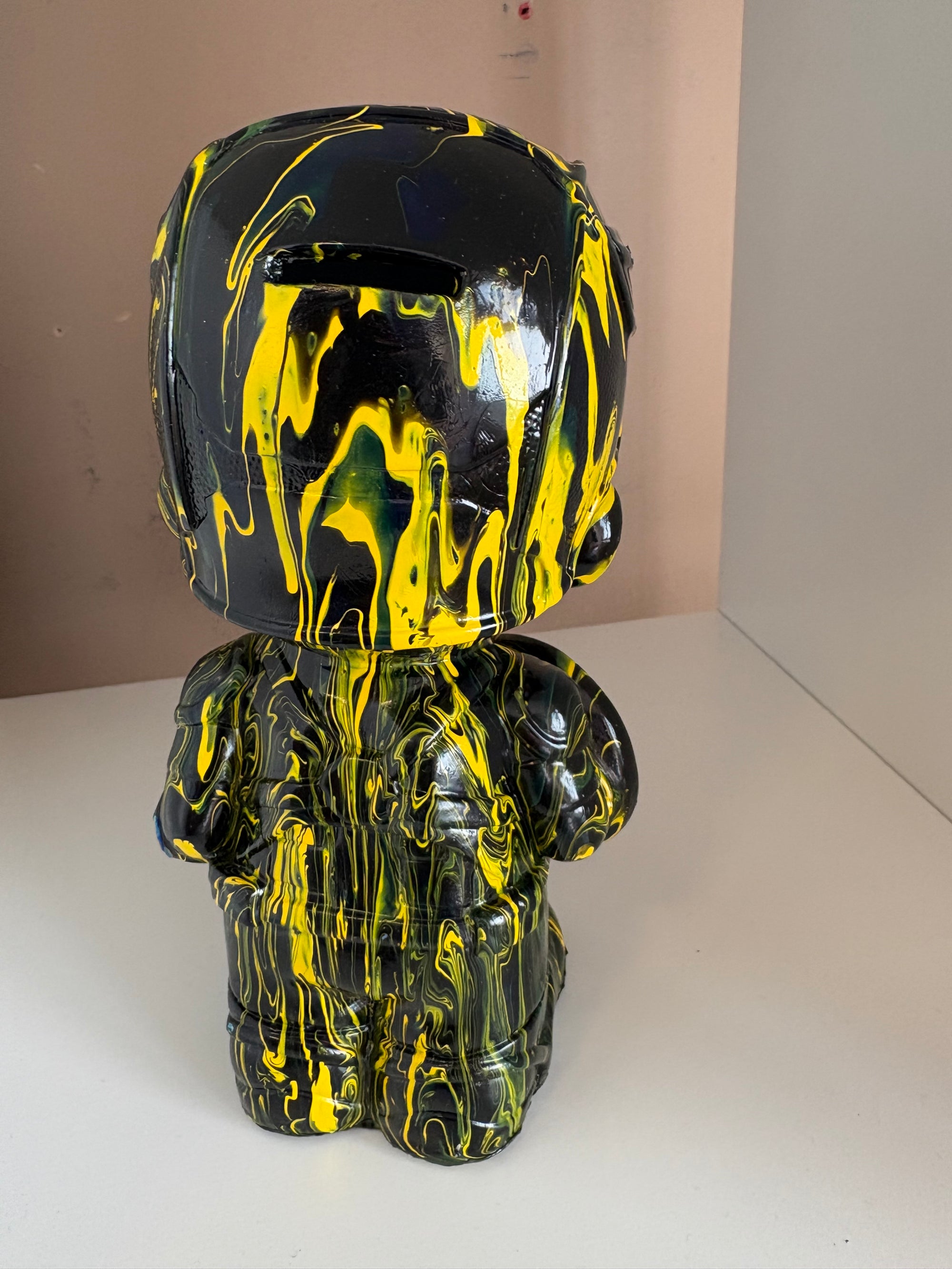 Captain America Bear Money Box Acrylic Pouring Figure