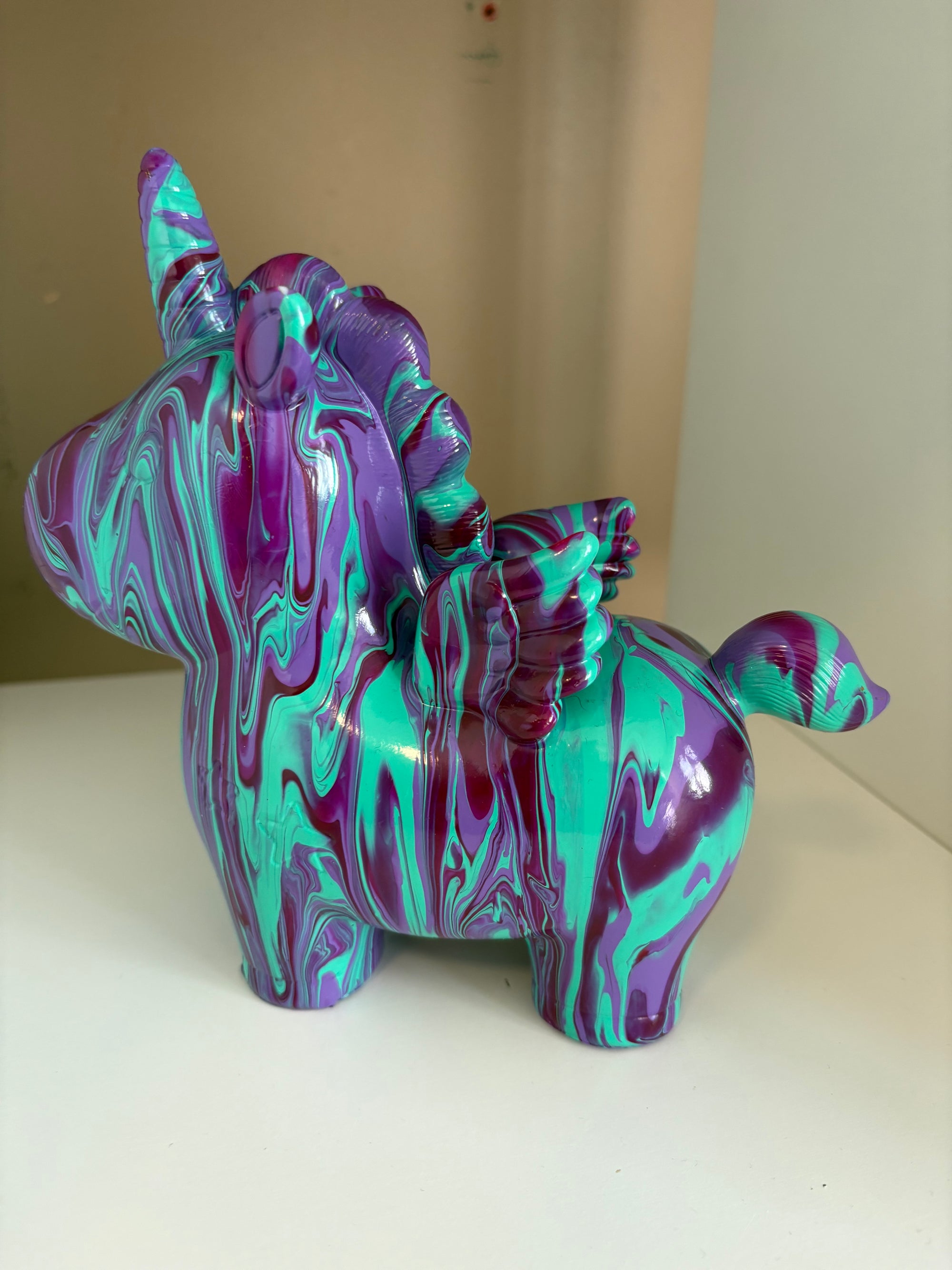 Unicorn Money Box Acrylic Pouring Figure